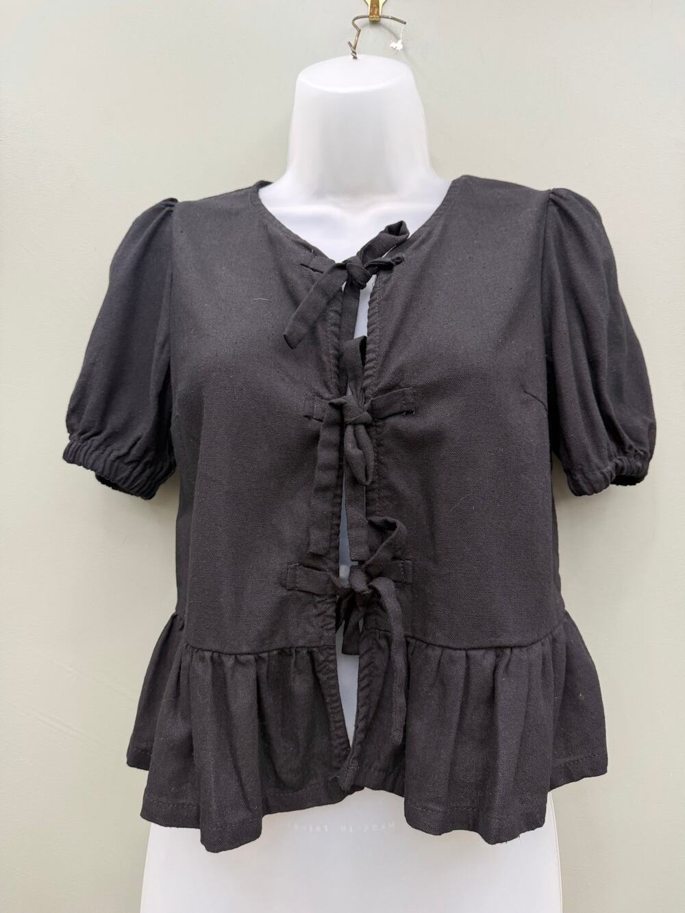 Liberty Love Black Linen Blend Tie Front Peplum Puff Sleeve Top XS